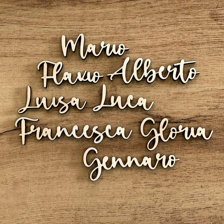Nomi in legno / Segnaposti matrimonio corsivo