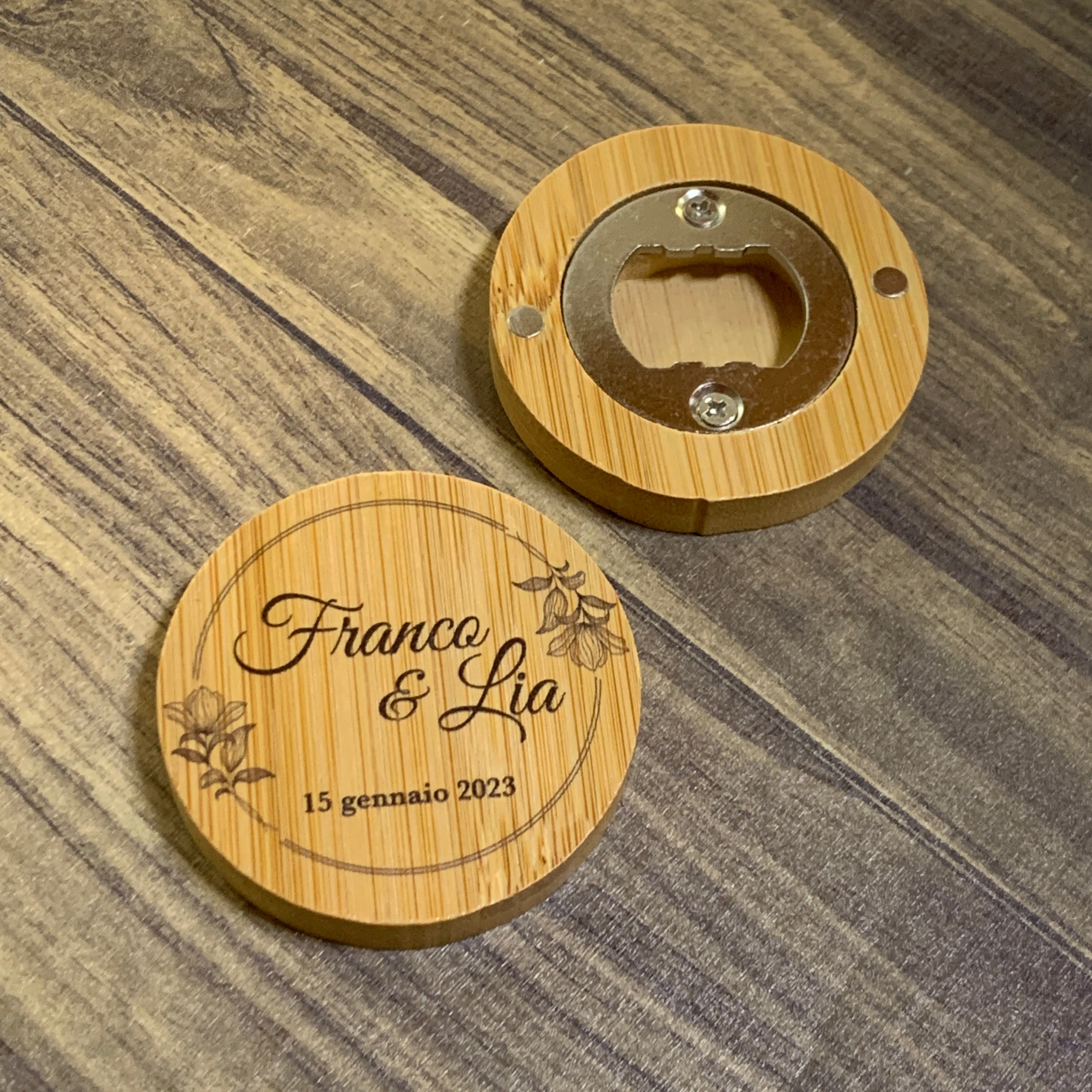 Bamboo bottle opener with initials or names / wedding favor / gift 