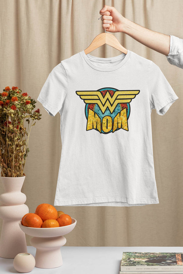 "Wonder Mom" ​​women's/mother's t-shirt 
